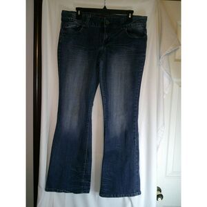 Vintage Bongo Classic Medium Wash Flare Jeans Retro Y2K Style‎ Denim